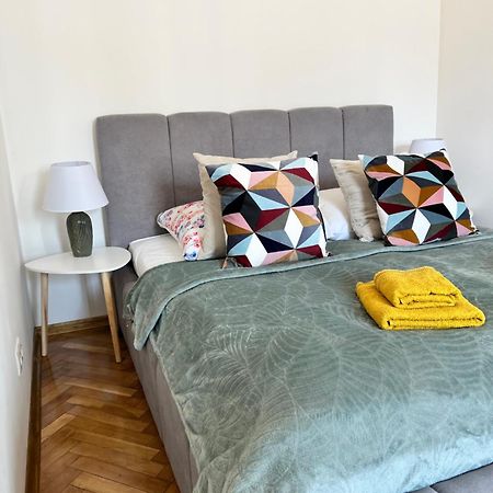 Apartamenty Centrum Warsaw Ngoại thất bức ảnh
