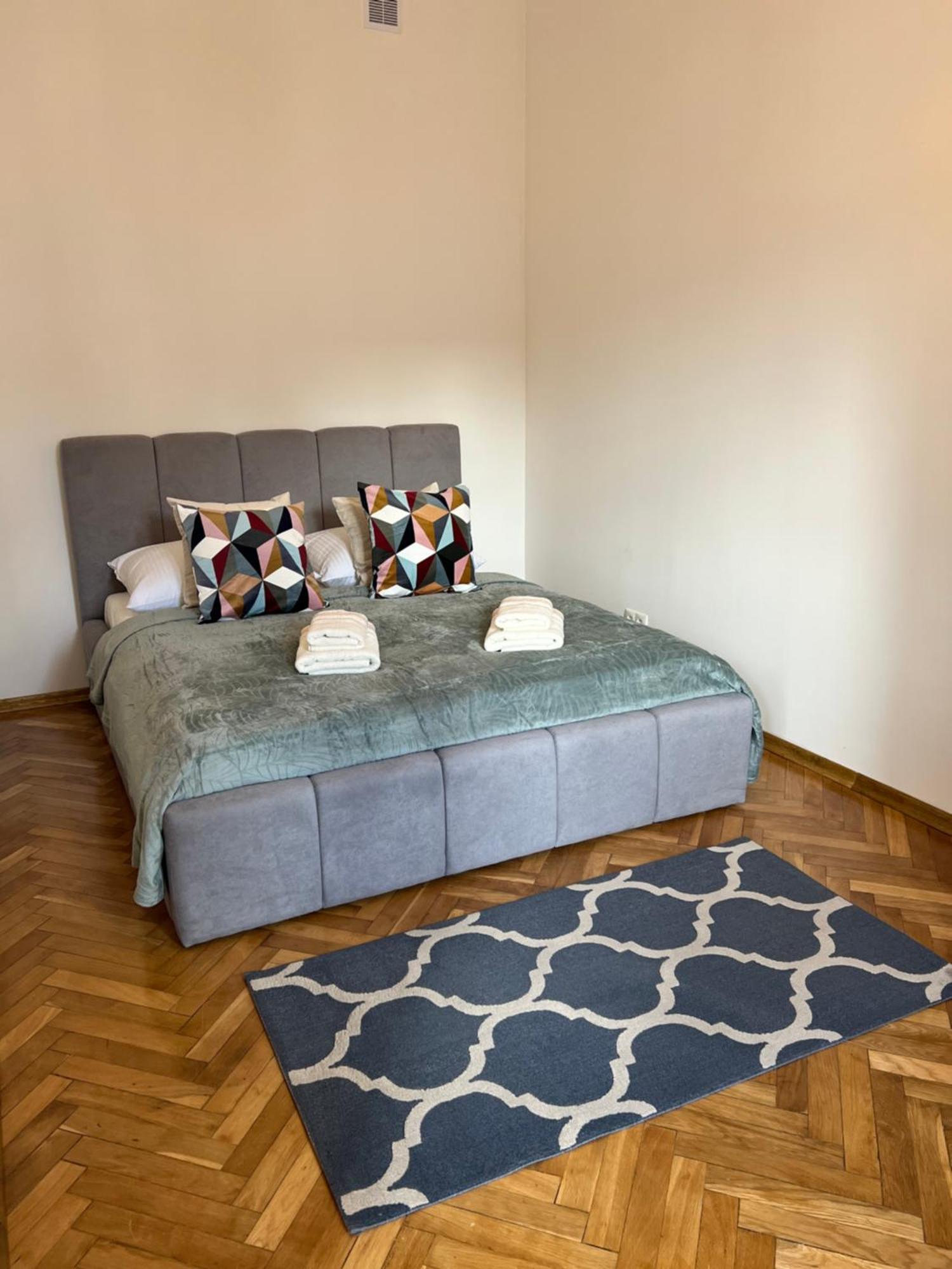 Apartamenty Centrum Warsaw Ngoại thất bức ảnh
