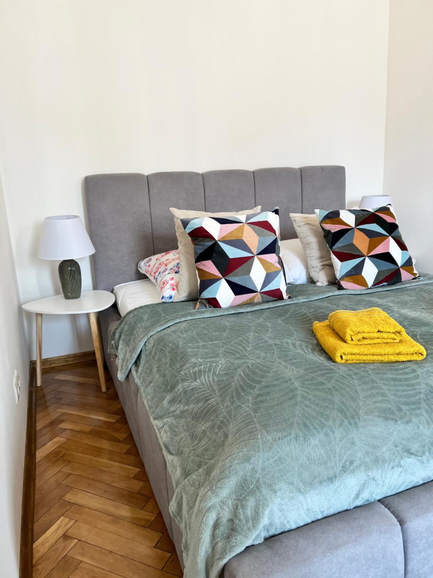 Apartamenty Centrum Warsaw Ngoại thất bức ảnh